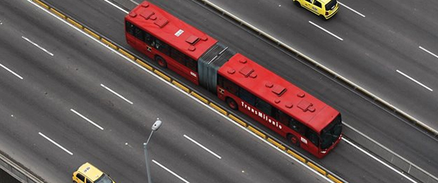 Editorial El Tiempo se pronunció frente a desacuerdos entre operadores de TransMilenio y el Distrito