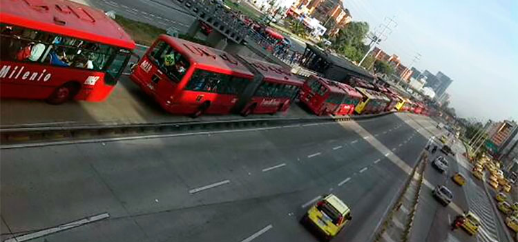 El Sistema TransMilenio madruga con la ciudad