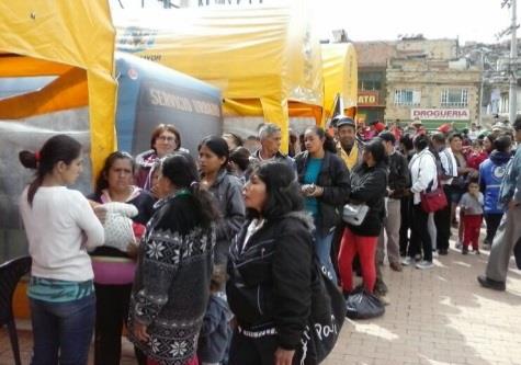 Feria Sisbén en Illimaní y Tres Reyes